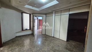Imóvel Comercial à Venda no Bairro São João – Feira de Santana – 450m² com Estrutura para Comercio