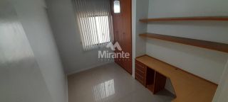 Apartamento Para Alugar com 3 quartos sendo 1 suíte no bairro Ponto Central em Feira De Santana