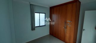 Apartamento Para Alugar com 3 quartos sendo 1 suíte no bairro Ponto Central em Feira De Santana