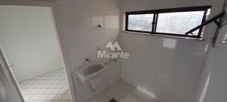 Apartamento Para Alugar com 3 quartos sendo 1 suíte no bairro Ponto Central em Feira De Santana