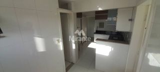 Apartamento Para Alugar com 3 quartos sendo 1 suíte no bairro Ponto Central em Feira De Santana