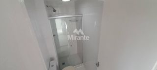 Apartamento Para Alugar com 3 quartos sendo 1 suíte no bairro Ponto Central em Feira De Santana
