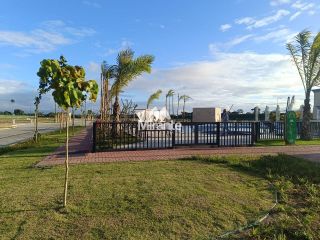 Lote / Terreno de Condomínio Para Vender no bairro Lagoa Salgada em Feira De Santana
