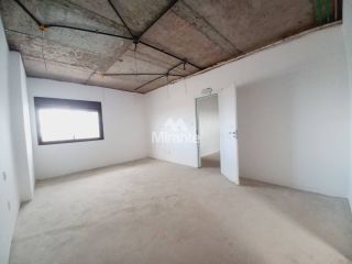 Apartamento Para Vender com 3 quartos sendo 3 suítes no bairro Santa Mônica em Feira De Santana