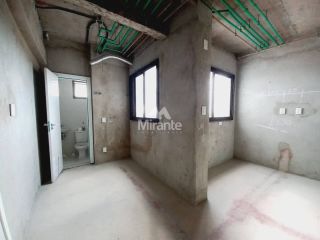 Apartamento Para Vender com 3 quartos sendo 3 suítes no bairro Santa Mônica em Feira De Santana
