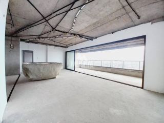 Apartamento Para Vender com 3 quartos sendo 3 suítes no bairro Santa Mônica em Feira De Santana