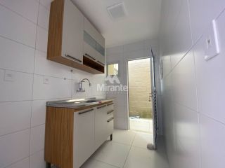 Casa de Condomínio Para Vender com 2 quartos sendo 1 suíte no bairro Registro em Feira De Santana