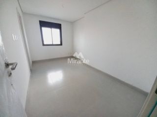 Apartamento Para Alugar com 3 quartos 3 suítes no bairro Santa Mônica em Feira De Santana