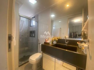 Apartamento Para Vender com 3 quartos sendo 1 suíte no bairro Ponto Central em Feira De Santana