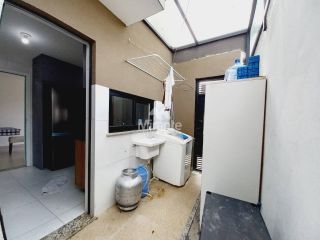 Casa de Condomínio Para Vender com 3 quartos sendo 1 suíte no bairro Registro em Feira De Santana