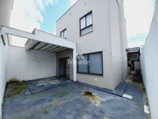 Casa de Condomínio Para Vender com 3 quartos sendo 1 suíte no bairro Registro em Feira De Santana