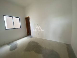 Casa de Condomínio Para Vender com 3 quartos sendo 1 suítes no bairro Registro em Feira De Santana