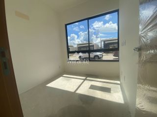 Casa de Condomínio Para Vender com 3 quartos sendo 1 suítes no bairro Registro em Feira De Santana
