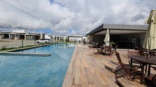 Casa de Condomínio Para Vender com 3 quartos sendo 1 suíte no bairro Registro em Feira De Santana