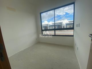 Casa de Condomínio Para Vender com 3 quartos sendo 1 suíte no bairro Registro em Feira De Santana