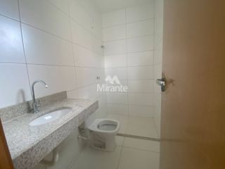 Casa de Condomínio Para Vender com 3 quartos sendo 1 suíte no bairro Registro em Feira De Santana