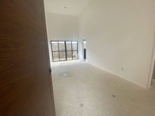 Casa de Condomínio Para Vender com 3 quartos sendo 1 suíte no bairro Registro em Feira De Santana