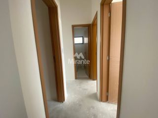 Casa de Condomínio Para Vender com 3 quartos sendo 1 suíte no bairro Registro em Feira De Santana