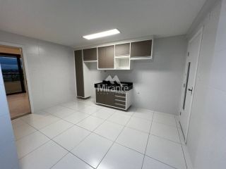Apartamento Para Vender com 3 quartos sendo 1 suíte no bairro Santa Mônica em Feira De Santana