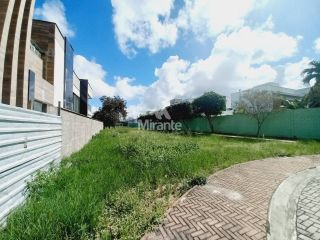 Lote / Terreno de Condomínio Para Vender no bairro Sim em Feira De Santana