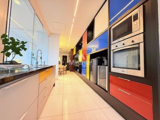 Casa de Condomínio Mobiliado Para Vender com 4 quartos sendo 4 suítes no bairro Sim em Feira De Santana