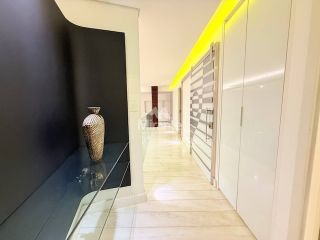 Casa de Condomínio Mobiliado Para Vender com 4 quartos sendo 4 suítes no bairro Sim em Feira De Santana