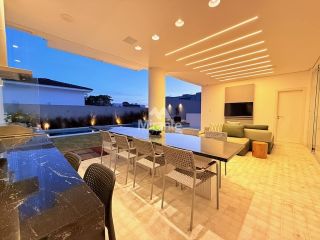 Casa de Condomínio Mobiliado Para Vender com 4 quartos sendo 4 suítes no bairro Sim em Feira De Santana