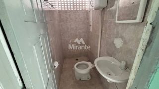 Casa Para Alugar com 2 quartos no bairro Feira V em Feira De Santana