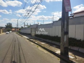 Casa Para Vender com 3 quartos sendo 2 suítes no bairro Jardim Acácia em Feira De Santana