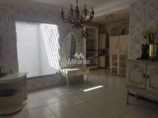 Casa Para Vender com 3 quartos sendo 2 suítes no bairro Jardim Acácia em Feira De Santana