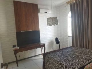 Casa Para Vender com 3 quartos sendo 2 suítes no bairro Jardim Acácia em Feira De Santana