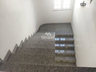 Casa Para Vender com 3 quartos sendo 2 suítes no bairro Jardim Acácia em Feira De Santana