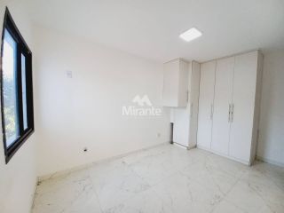 Apartamento Para Vender com 3 quartos 1 suíte no bairro Ponto Central em Feira De Santana