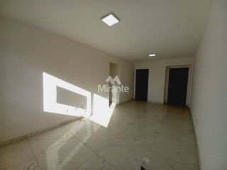Apartamento Para Vender com 3 quartos 1 suíte no bairro Ponto Central em Feira De Santana