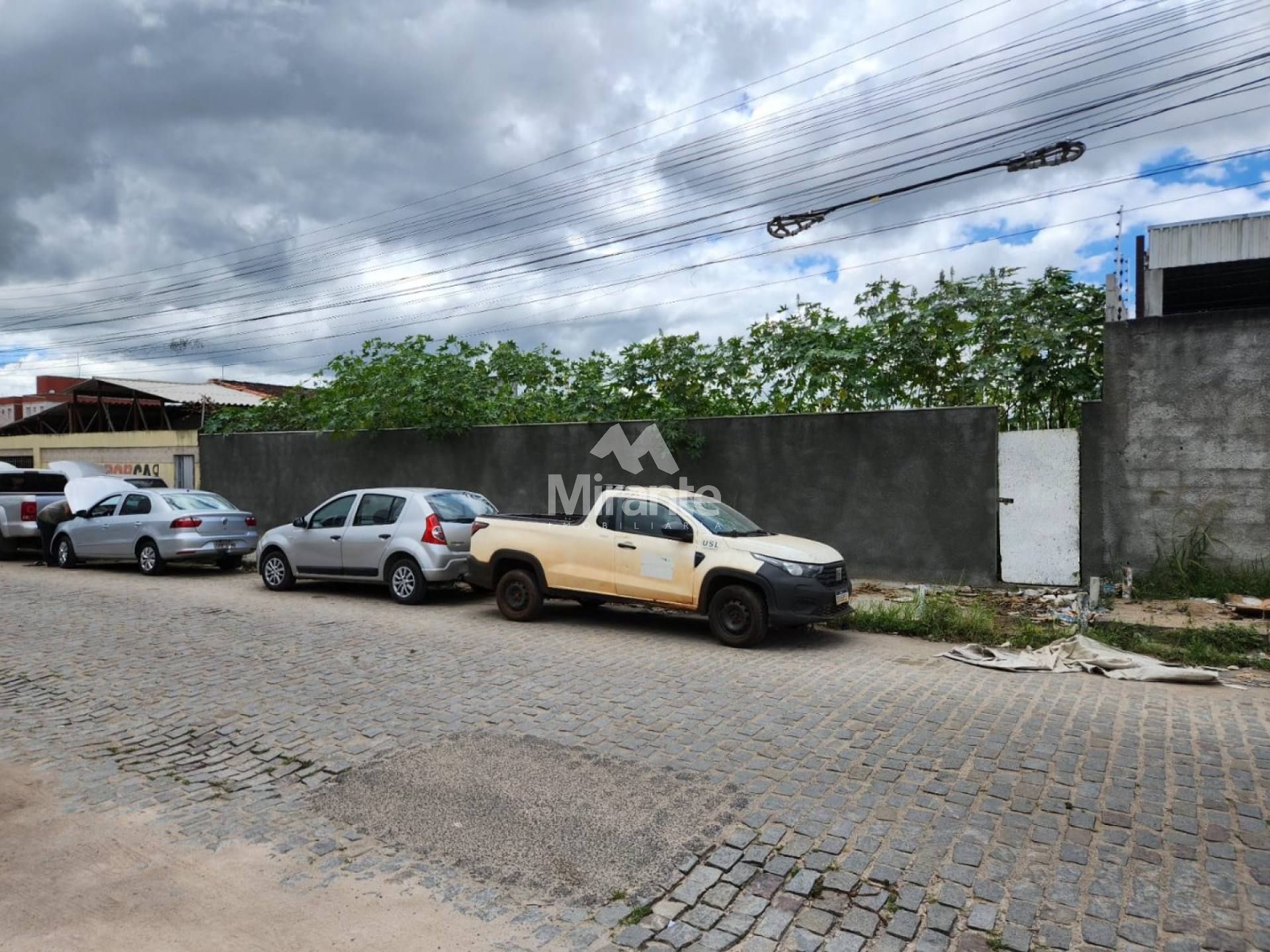 Terreno Para Vender no bairro Santo Antônio dos Prazeres em Feira De Santana
