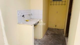 Casa Para Alugar com 3 quartos sendo 1 suíte no bairro Brasília em Feira De Santana