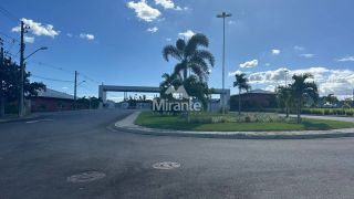 Lote / Terreno de Condomínio Para Vender no bairro Chaparral em Feira De Santana