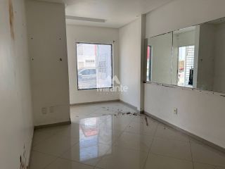 Casa Comercial Para Alugar no bairro Ponto Central em Feira De Santana