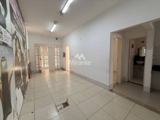 Casa Comercial Para Alugar no bairro Ponto Central em Feira De Santana