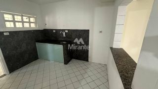 Casa de Condomínio Para Alugar com 3 quartos 1 suíte no bairro Lagoa Salgada em Feira De Santana