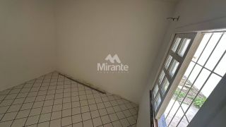 Casa de Condomínio Para Alugar com 3 quartos 1 suíte no bairro Lagoa Salgada em Feira De Santana