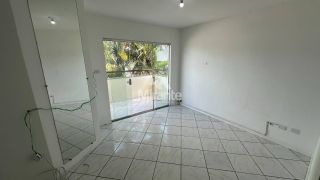 Casa de Condomínio Para Alugar com 3 quartos 1 suíte no bairro Lagoa Salgada em Feira De Santana
