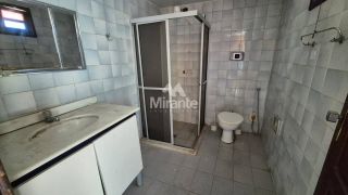 Casa Para Alugar com 4 quartos no bairro Kalilândia em Feira De Santana