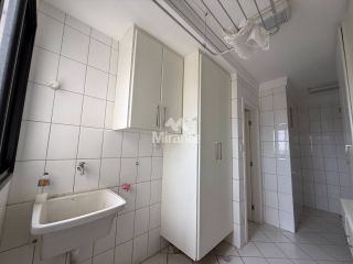 Apartamento Para Vender com 3 quartos sendo 1 suíte no bairro Ponto Central em Feira De Santana