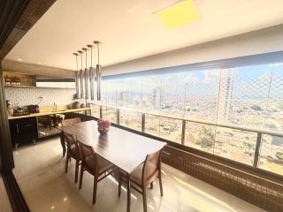 Apartamento Para Alugar com 4 quartos sendo 4 suítes no bairro Santa Mônica em Feira De Santana