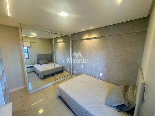 Apartamento Para Alugar com 4 quartos sendo 4 suítes no bairro Santa Mônica em Feira De Santana