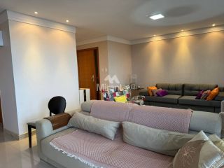 Apartamento Para Vender com 4 quartos 4 suítes no bairro Santa Mônica em Feira De Santana