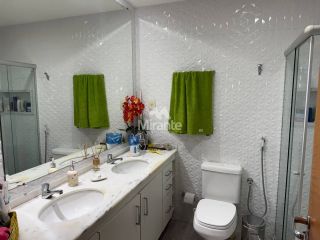 Apartamento Para Vender com 4 quartos 4 suítes no bairro Santa Mônica em Feira De Santana