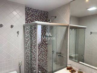 Apartamento Para Vender com 4 quartos 4 suítes no bairro Santa Mônica em Feira De Santana