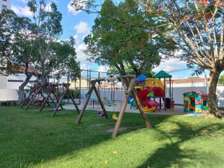 Apartamento Para Vender com 4 quartos 4 suítes no bairro Santa Mônica em Feira De Santana